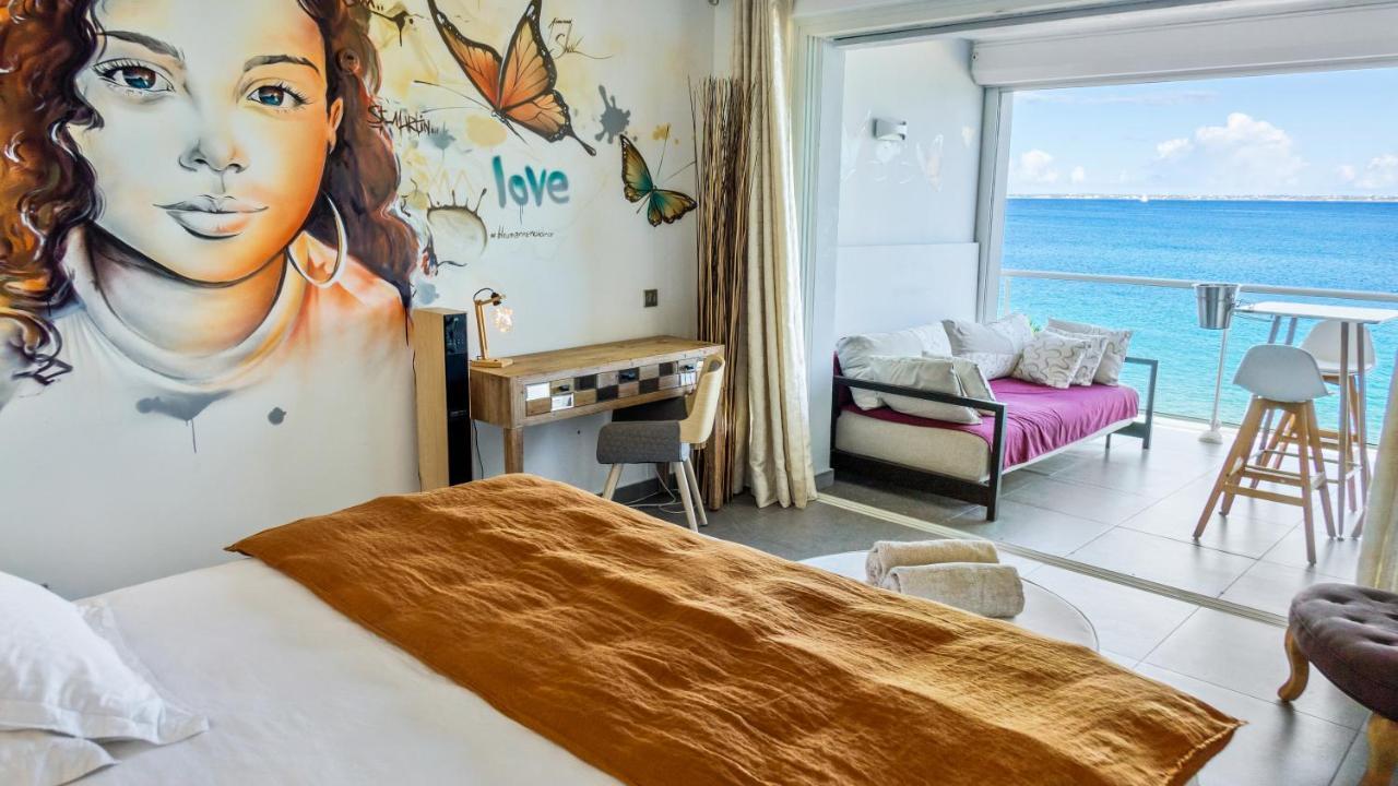 Official Page "Residence Bleu Marine" - Sea View Apartments & Studios - Saint-Martin French Side 格兰德凯斯 外观 照片
