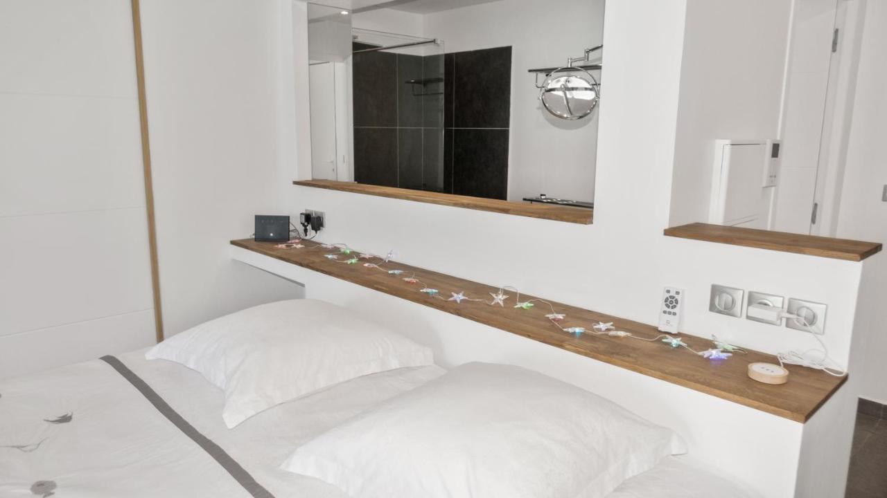 Official Page "Residence Bleu Marine" - Sea View Apartments & Studios - Saint-Martin French Side 格兰德凯斯 客房 照片