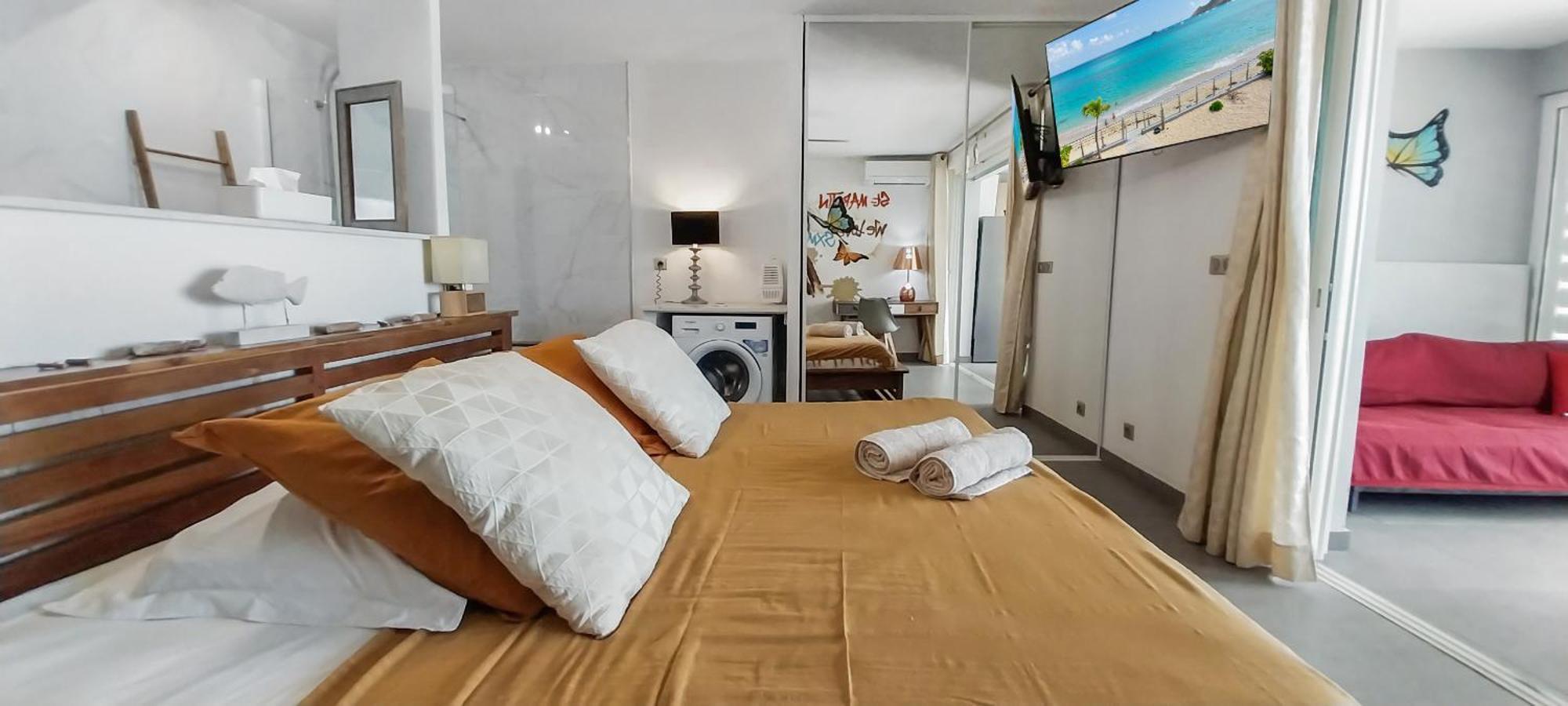 Official Page "Residence Bleu Marine" - Sea View Apartments & Studios - Saint-Martin French Side 格兰德凯斯 外观 照片