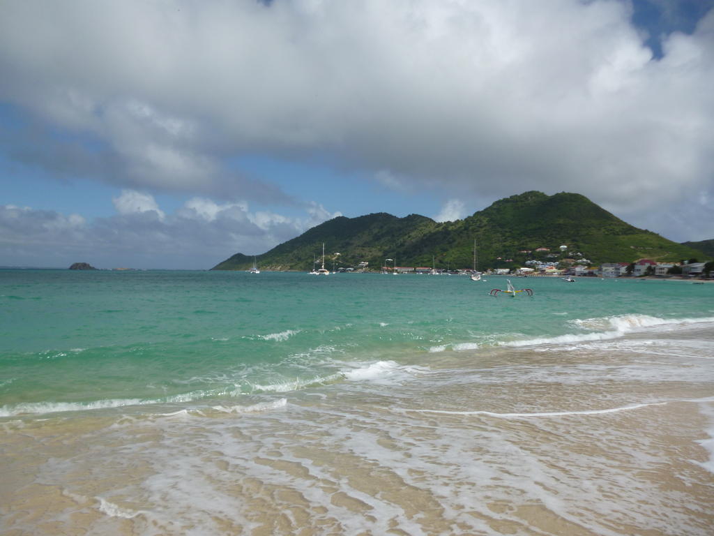 Official Page "Residence Bleu Marine" - Sea View Apartments & Studios - Saint-Martin French Side 格兰德凯斯 外观 照片